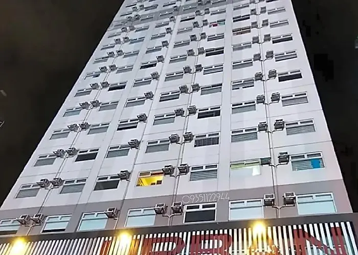 Super Condotel Mandaluyong 2*